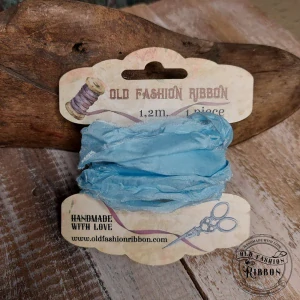 Old Fashion saténová stuha 36 Light Blue